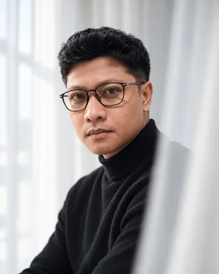 Portrait of Putra Mahardika